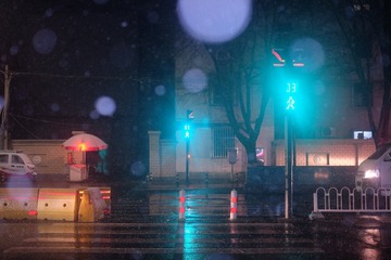 48073
