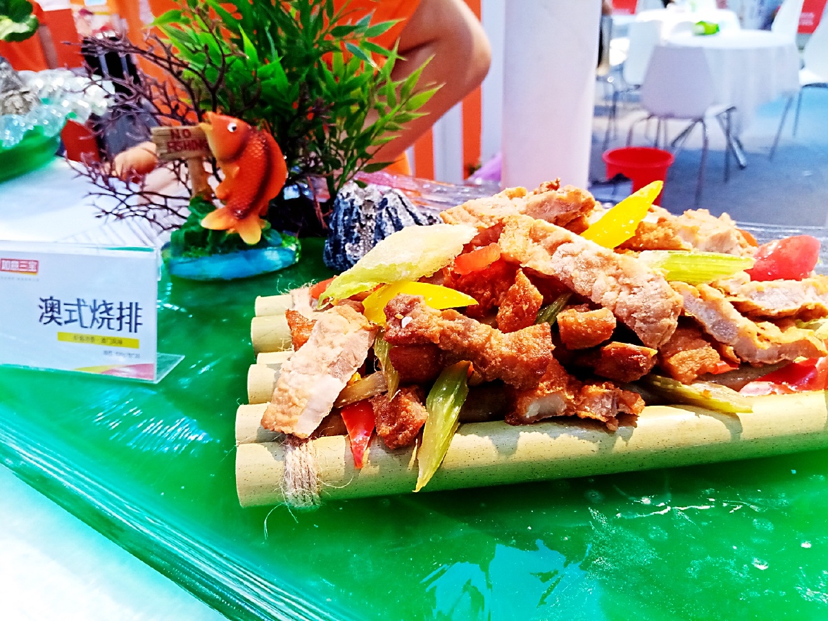 展览季节的广州会展中心美食精品的点点五