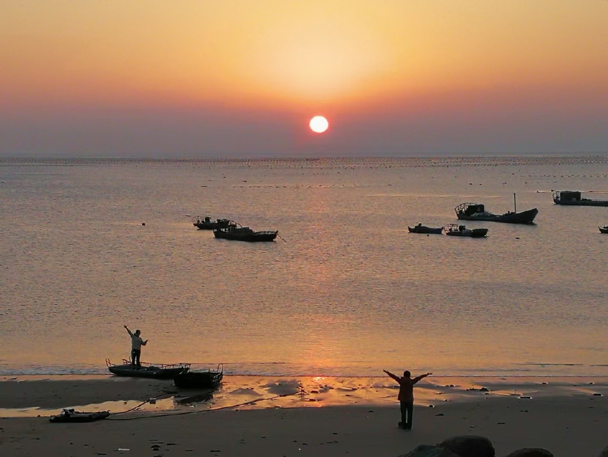海上落日余晖