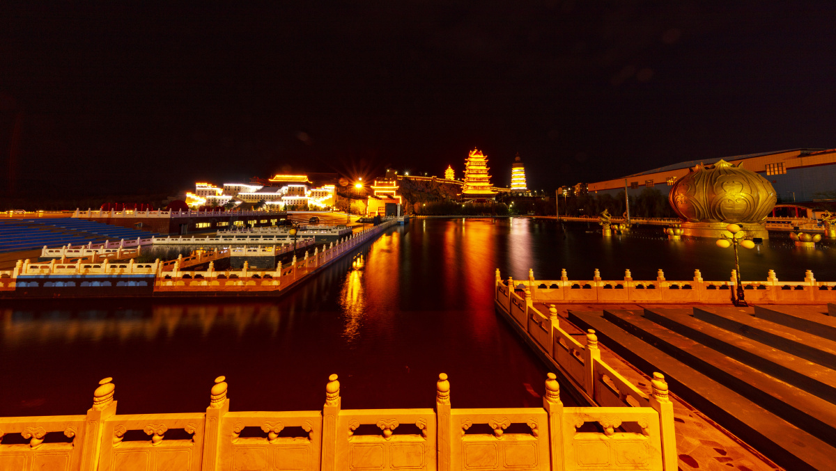 辽西九华山夜景