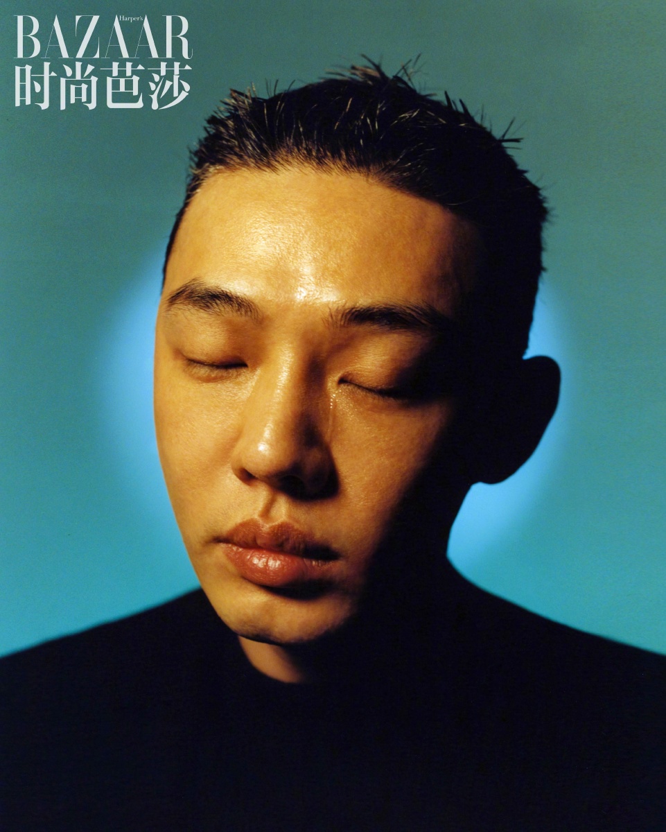 刘亚仁x时尚芭莎十二月电子刊封面人物摄影chogiseok676767