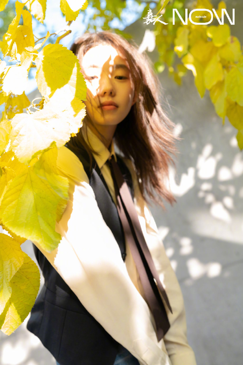 刘浩存x嘉人now新刊封面新谋女郎的首张封面676767