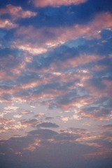 37F98D39-D358-4FE3-BF9C-A541626BDB3A/L0/001