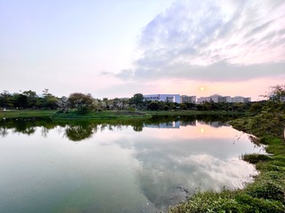2A5B54AA-E83C-42C0-BB0A-B25D332A526C/L0/001