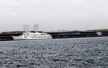 横浜
