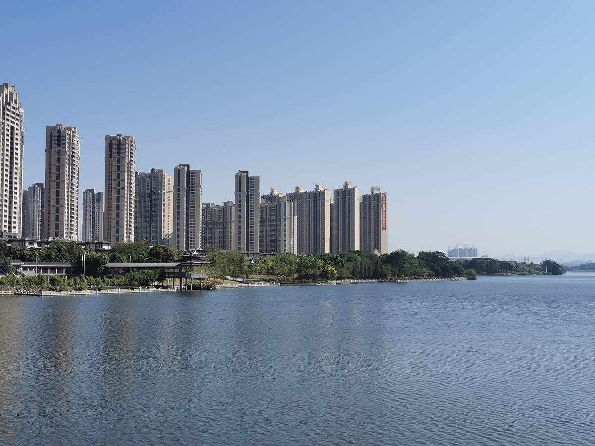 惠州富人区金山湖湖心岛