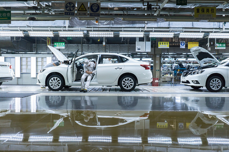 汽车车间 - 老二次元