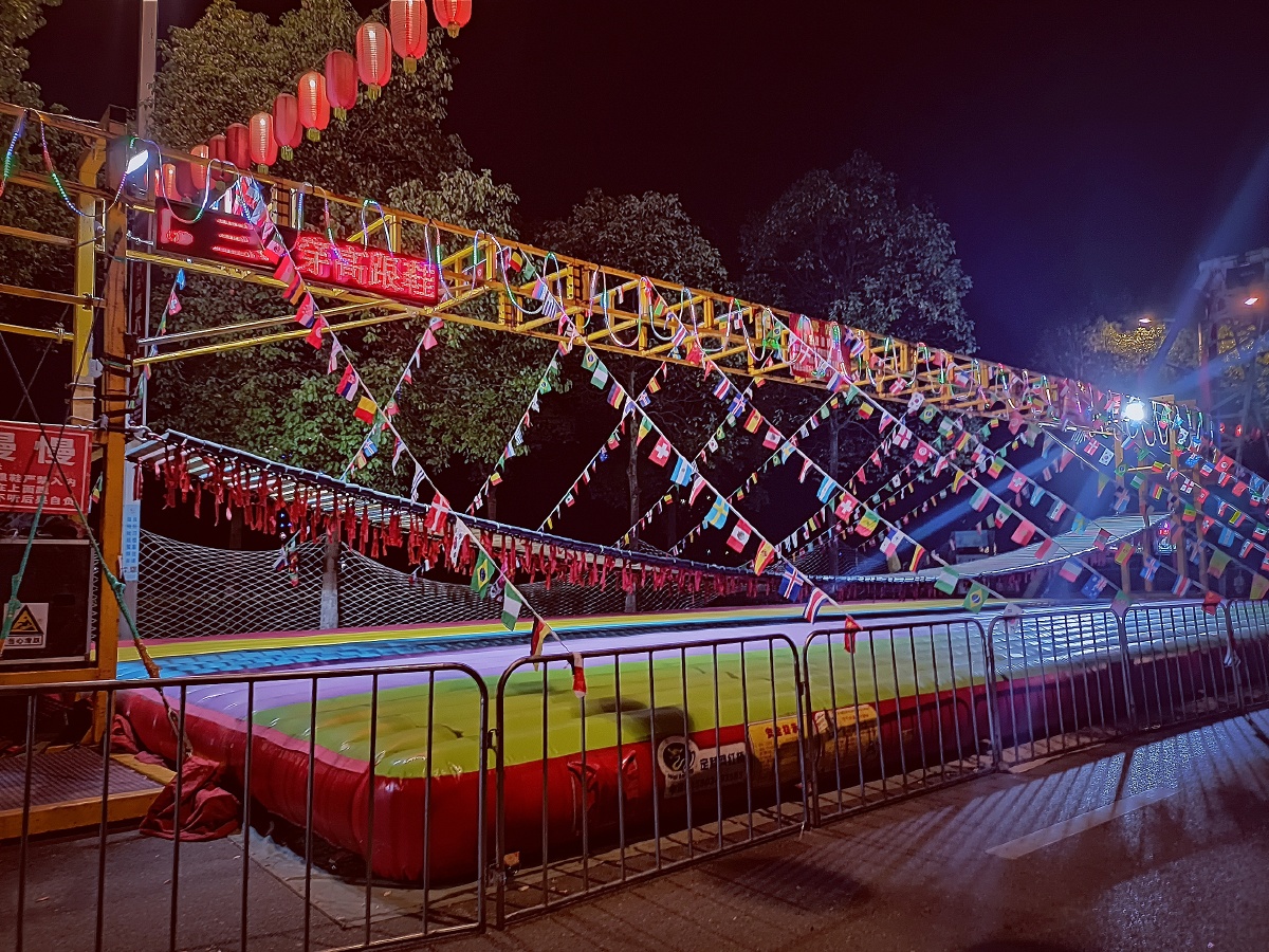 vivo夜景实拍图片清晰色彩饱满