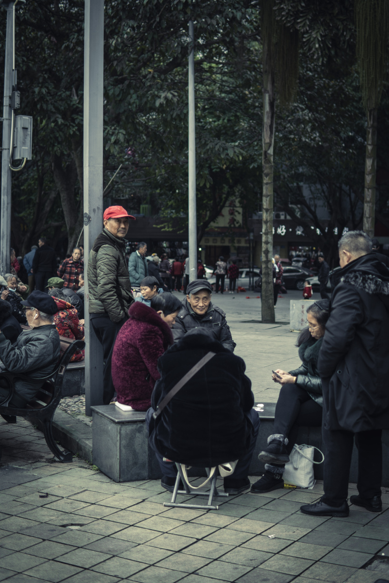 人文街拍晚年的生活有时候就是那么惬意
