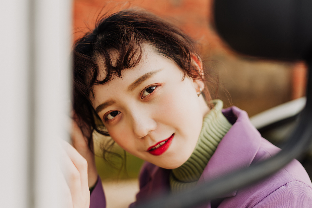 仲夏柠叶香和你莞尔的笑时尚西装女逆光唯美人像676767