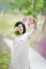 001
