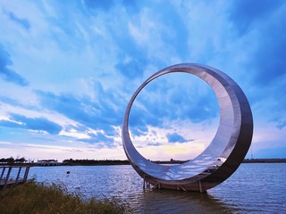 001