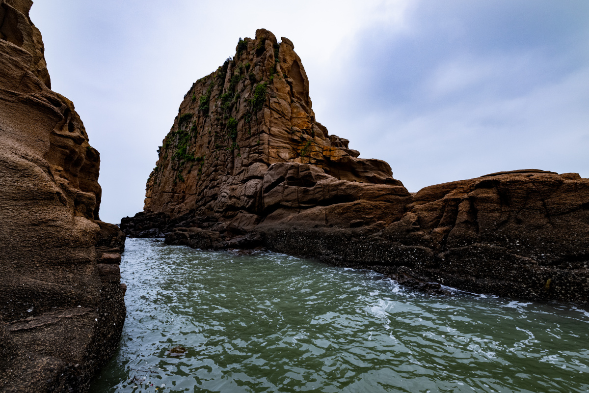 霞浦的下尾岛虽然天气不太好但是还是很好看