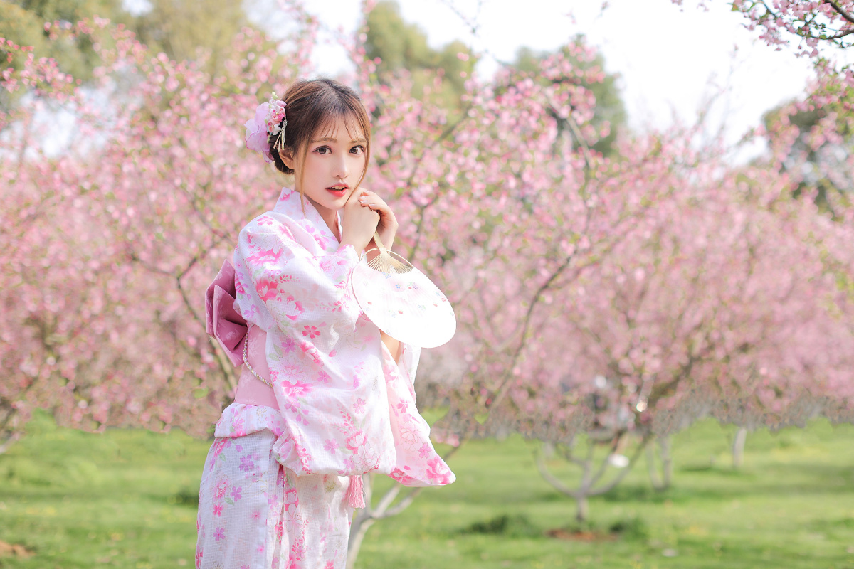 樱花和服