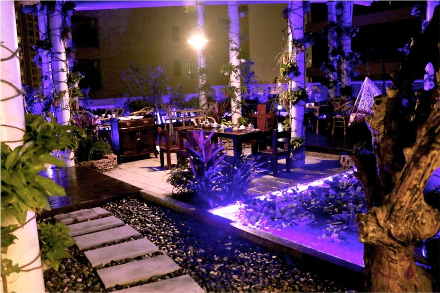 耍哥串串香,花园酒吧风格 实景展示