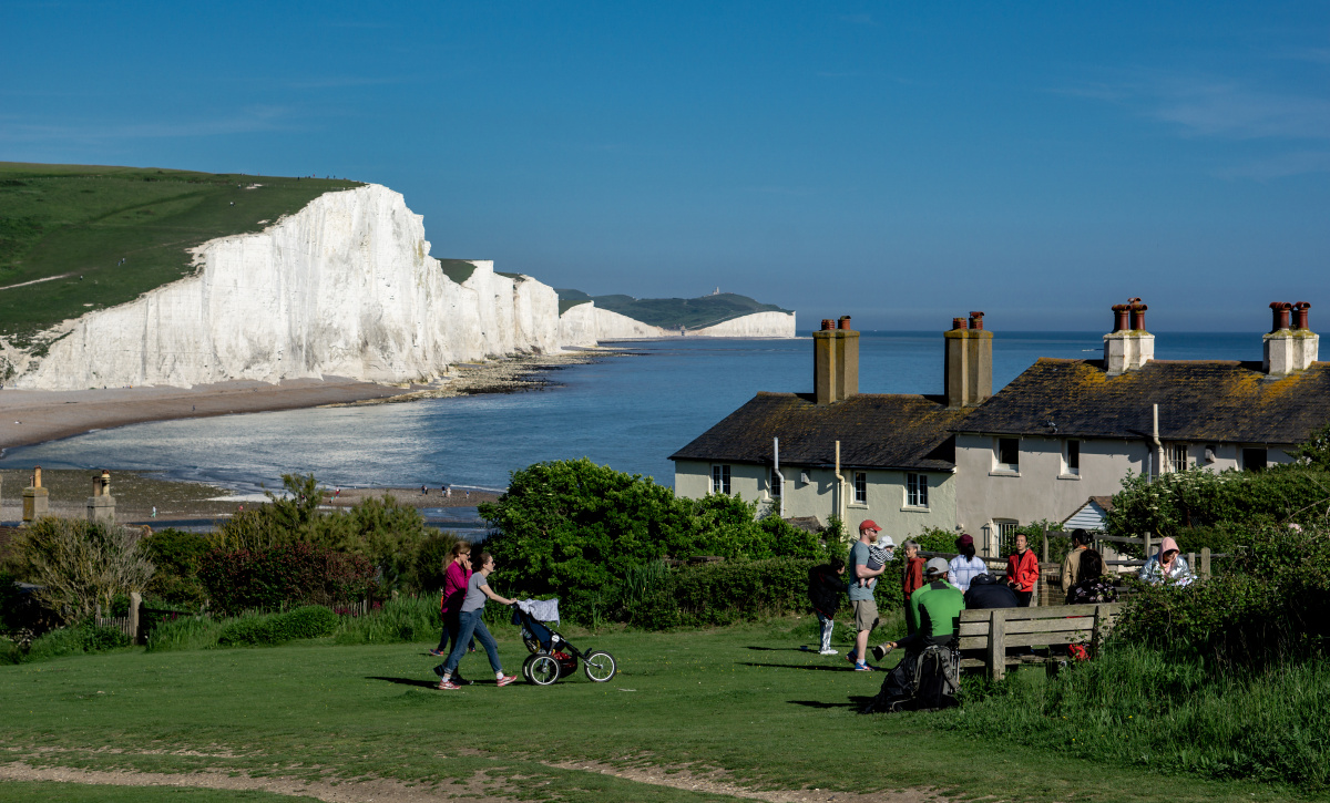 白崖- 史默行走英国