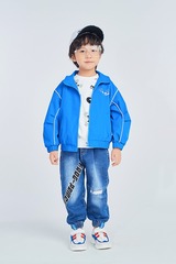 4A6F13ED-2B44-4B8F-8B38-EB92562CD388/L0/001