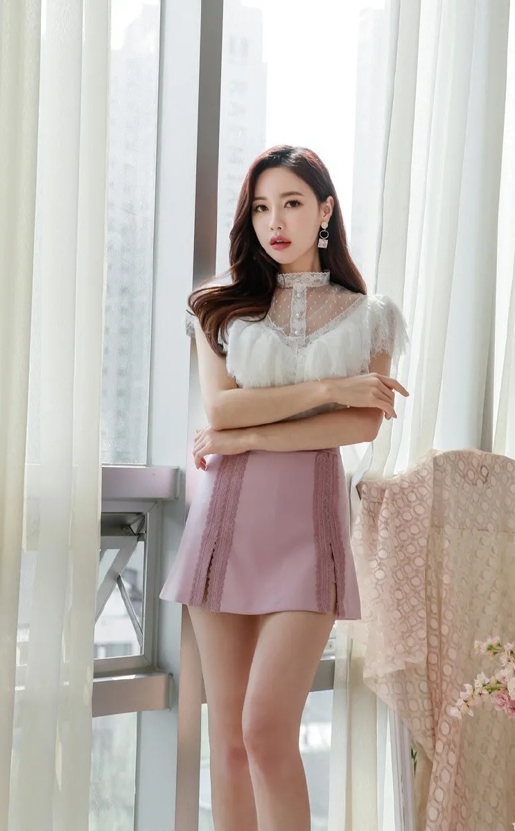 成熟韵味都市丽人