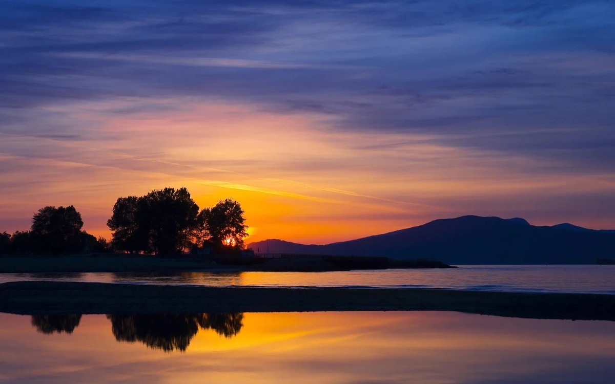 日出日落永恒的美景三