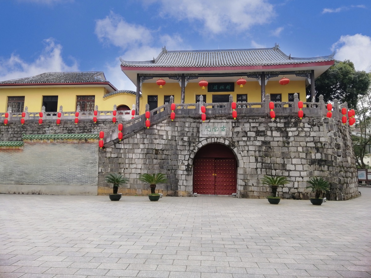 桂林古南门!