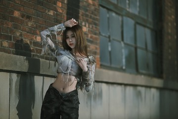 001