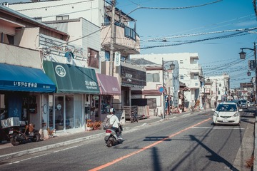 495680