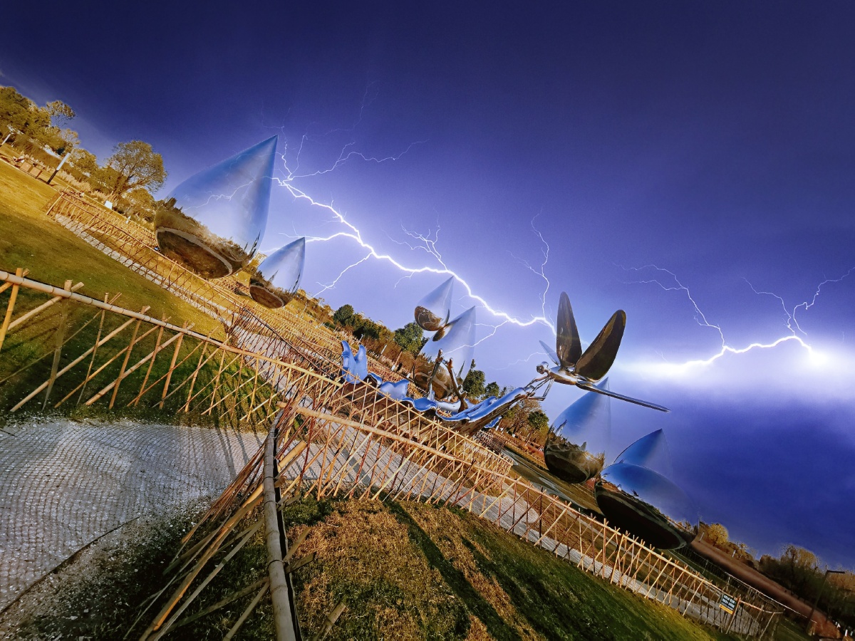 一瞬间的快门定格一闪念的灵光乍现完美结合缔造奇幻