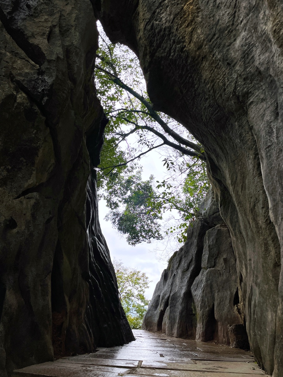 福建永安鳞隐石林