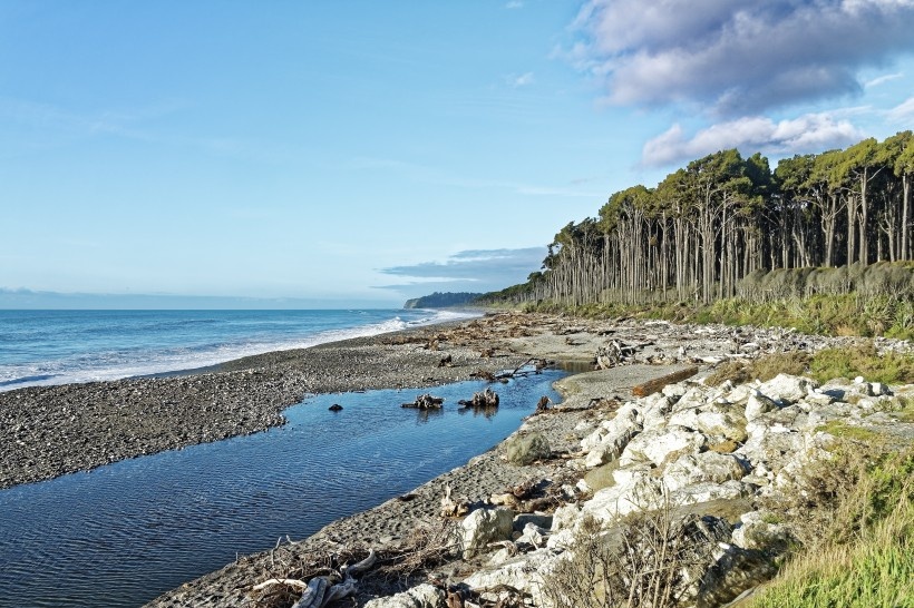 新西兰塔斯曼海优美的自然风景