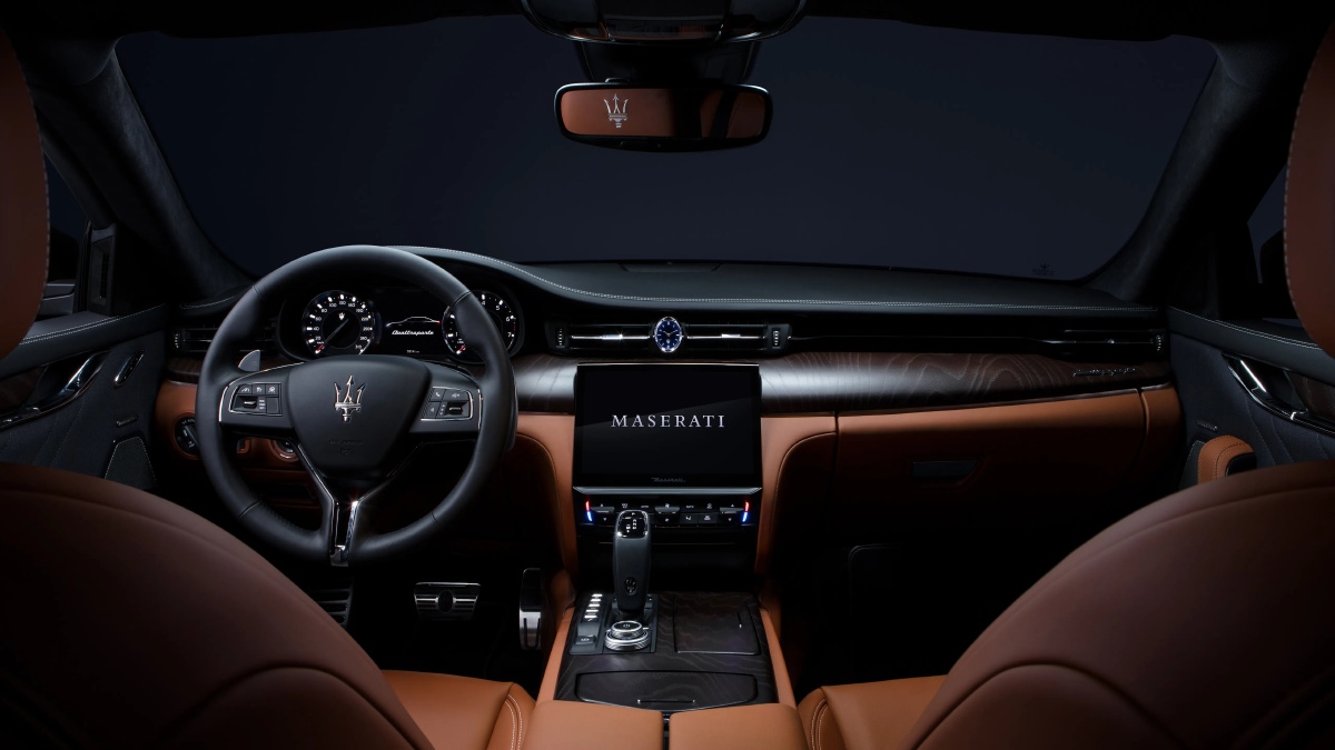 2021款玛莎拉蒂总裁quattroporte s q4 granlusso驾驶室我爱拍片关注