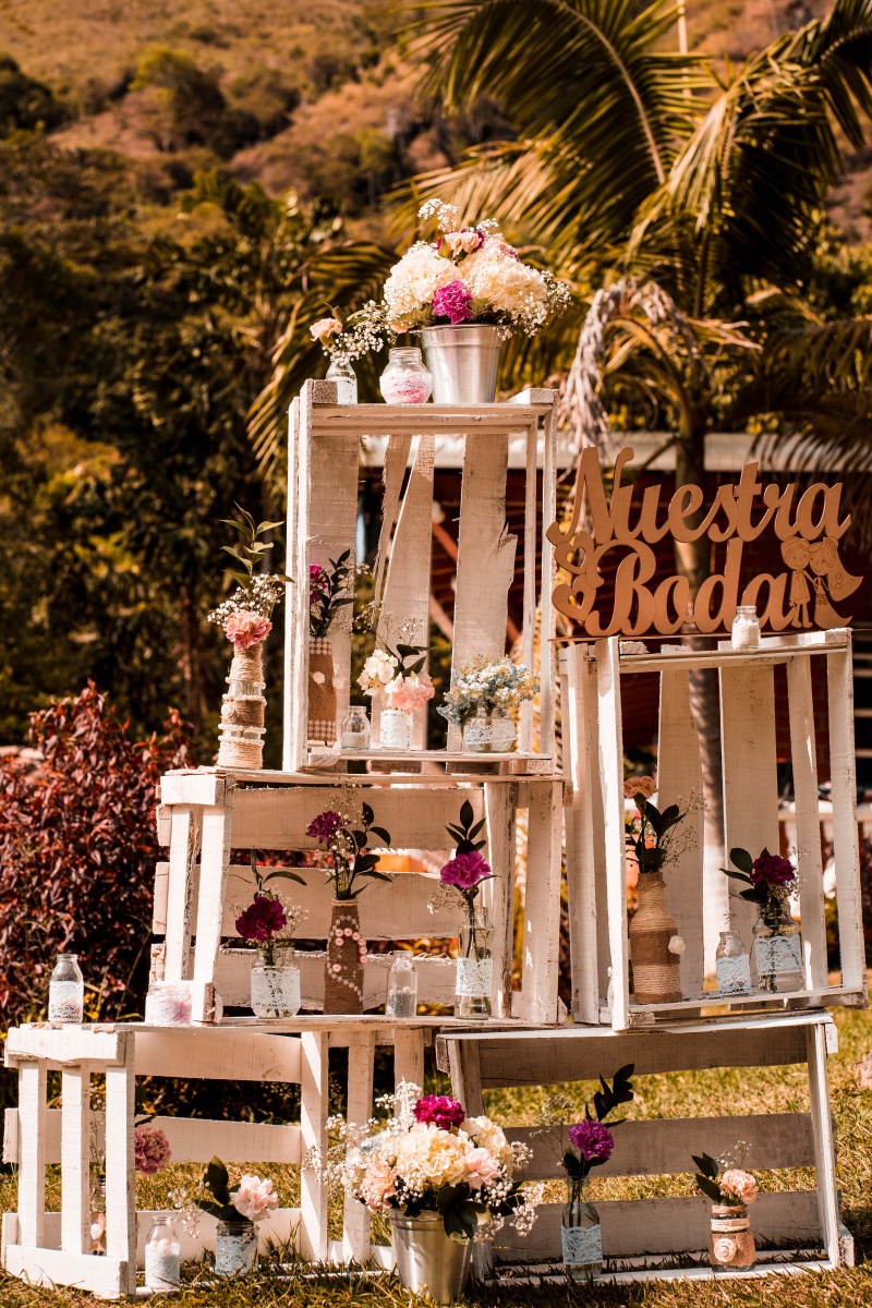 简约婚礼现场布景温馨精致装饰