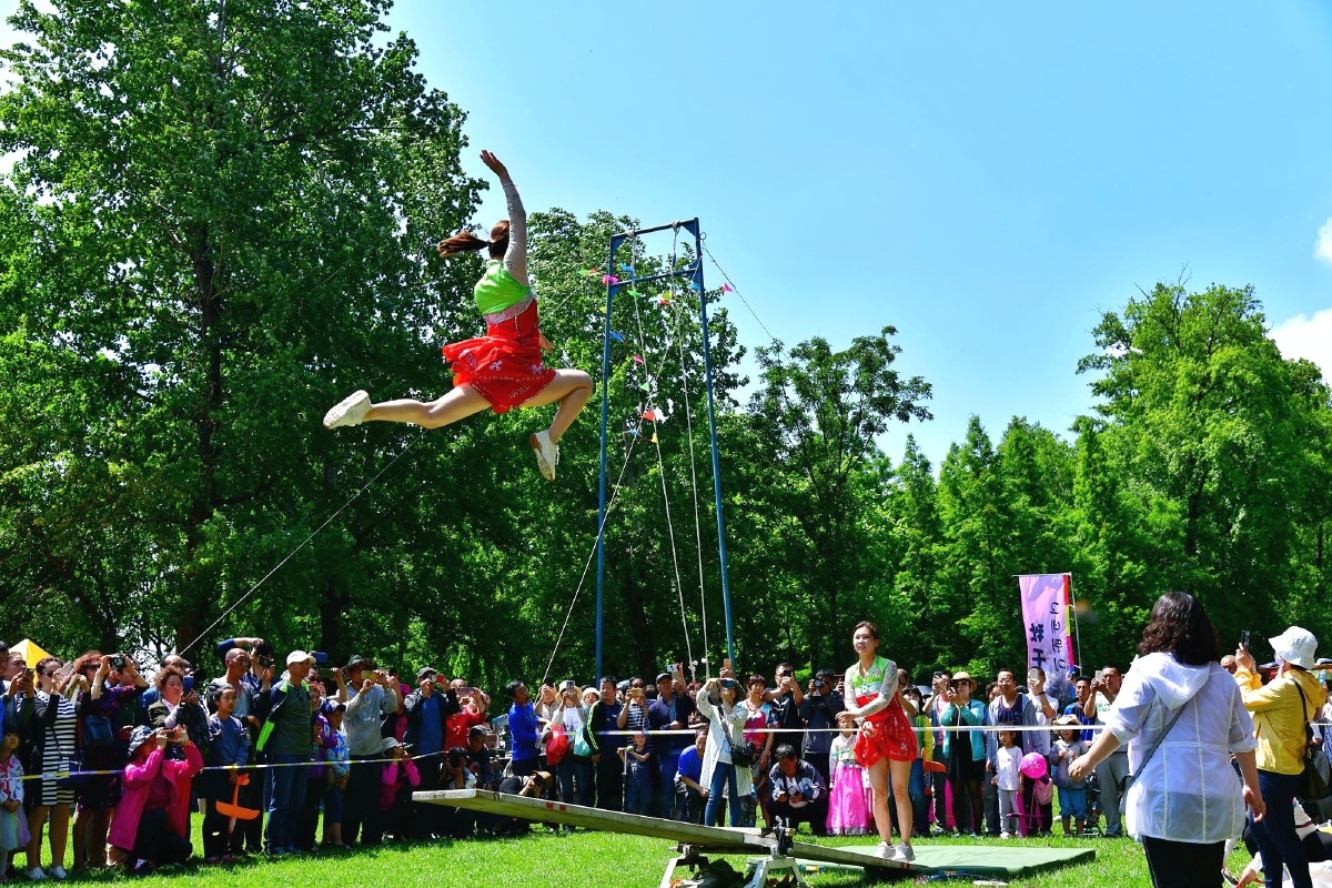 空中芭蕾～朝鲜族跳板 - 一壶浊酒259