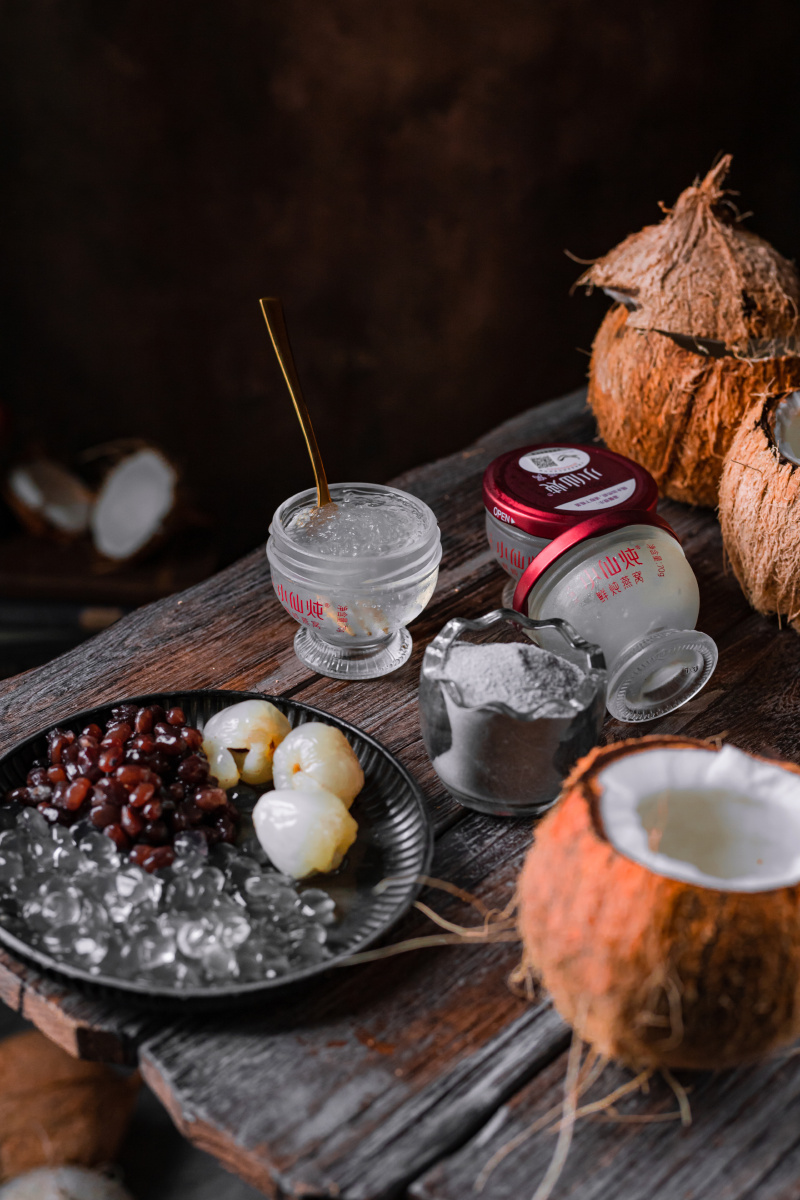 椰汁烧仙草燕窝甜品