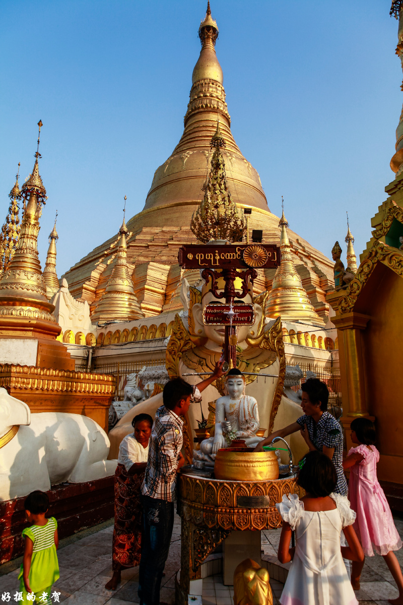 在缅甸传统文化中,周三不是单独的一天,上午并入周二,下午并入周四.