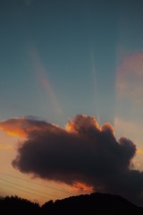 728112