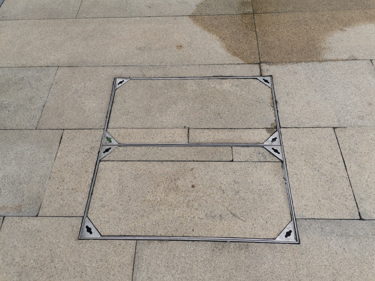 暗埋式隐形井盖样式