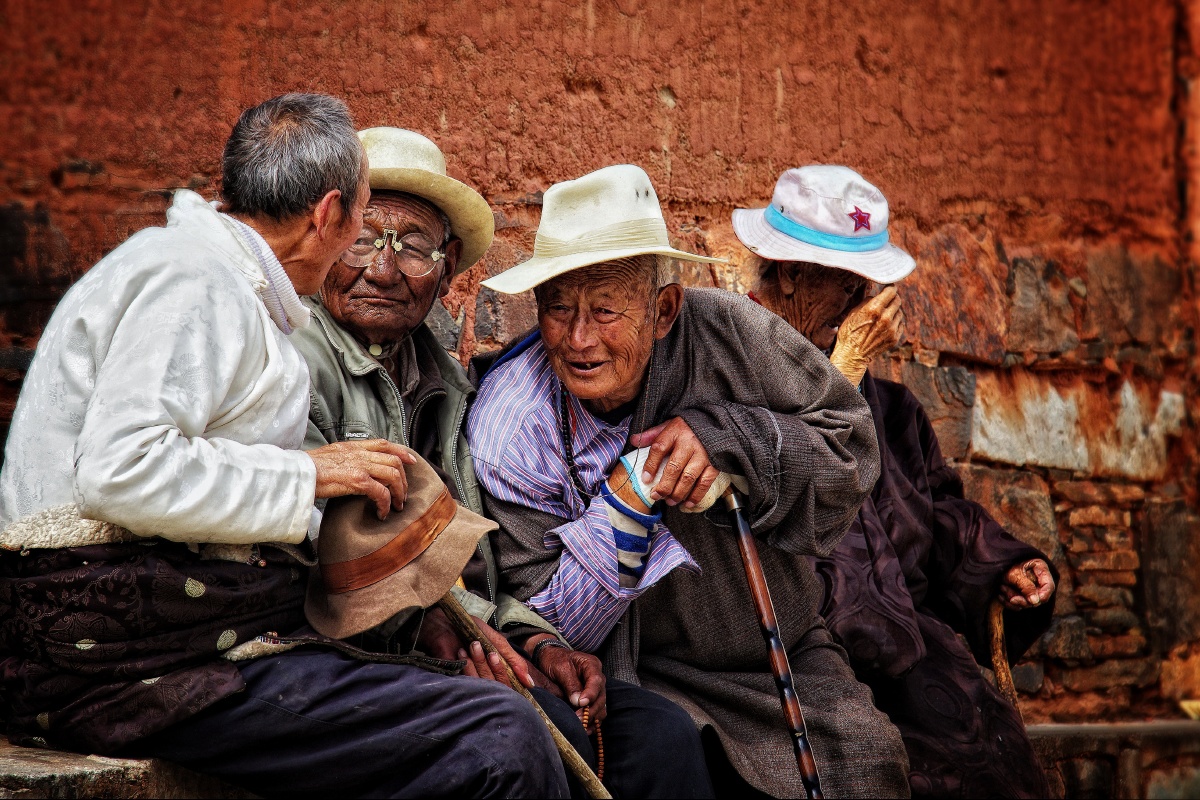 甘南拉卜楞寺拍到的藏族老人们