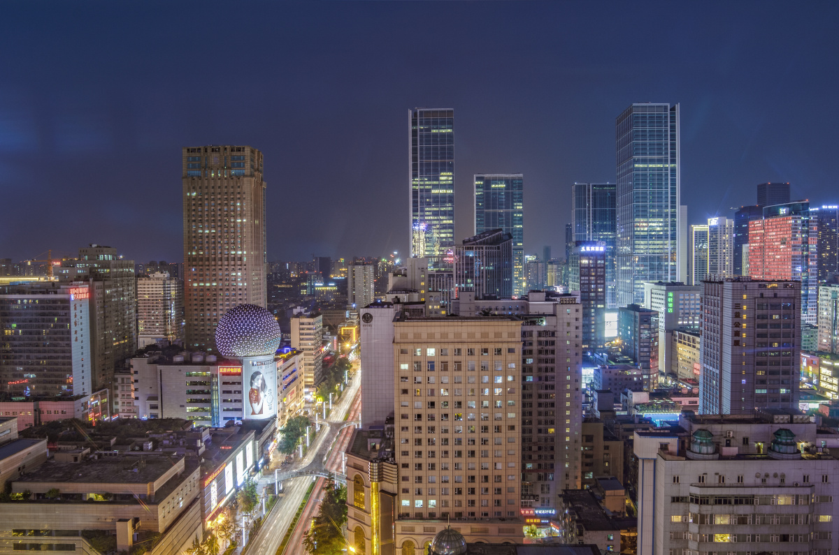 蜀都大厦上的ifs和王府井