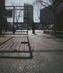 001