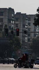 344934