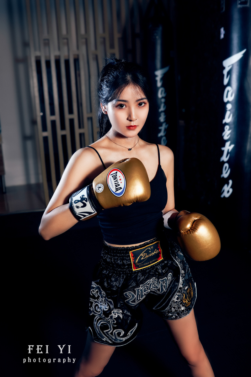 搏击清纯妹子你爱吗 - 飞翼摄影