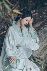 001