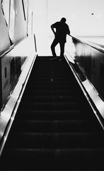 28610