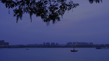 A8F9FB52-2825-4E21-A0FA-E54B083DBA7C/L0/001