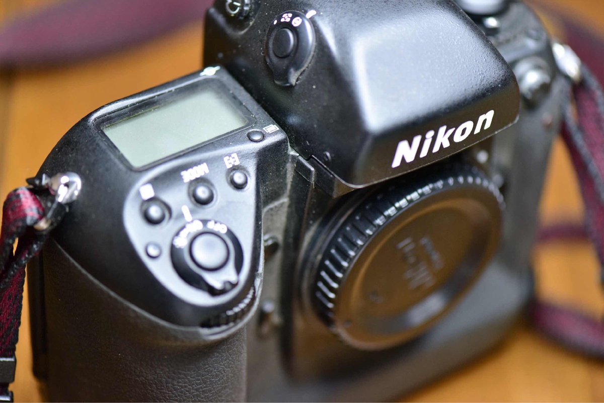 90年代的尼康相机