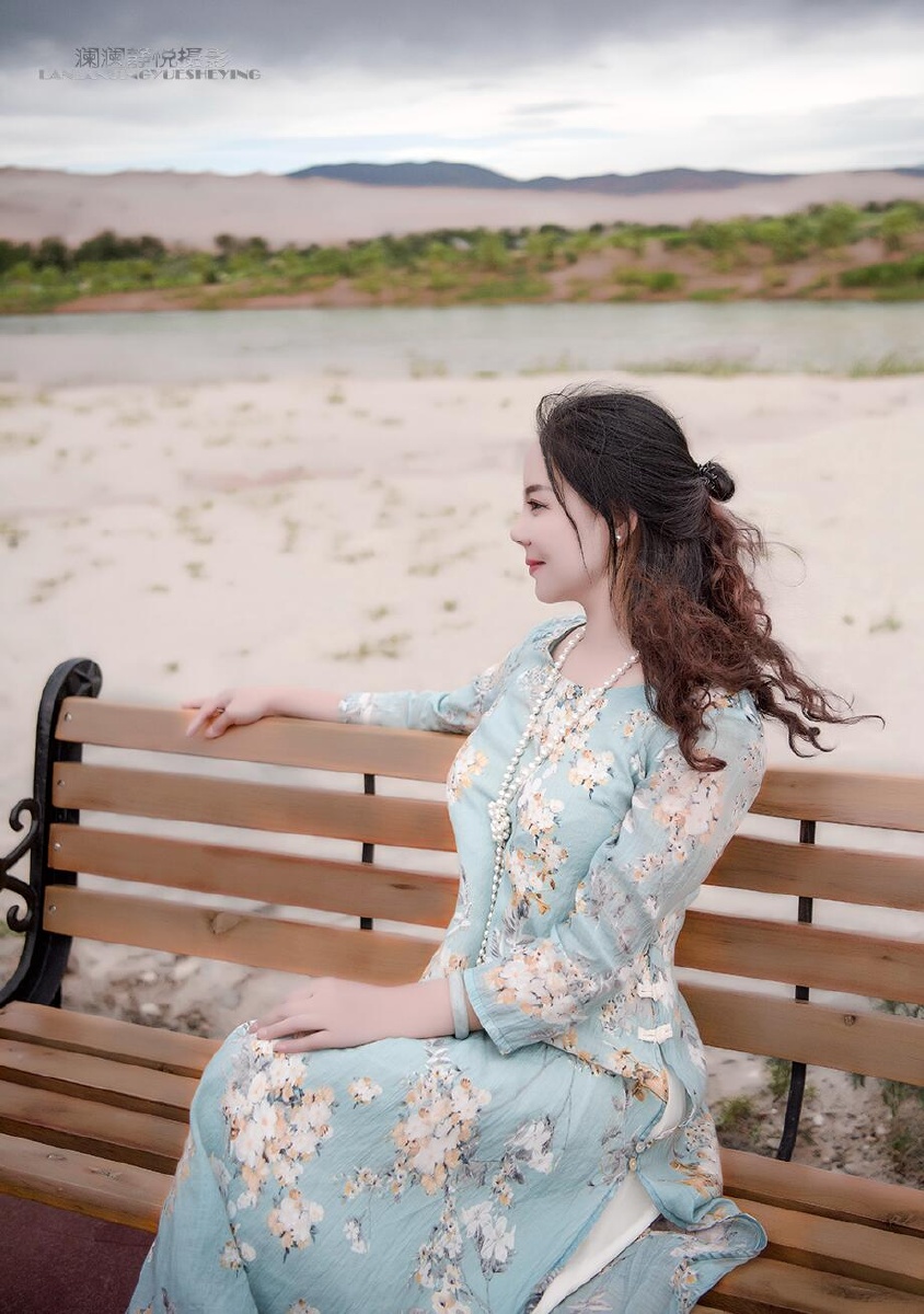 温婉贤淑一女子