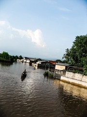 C12216C1-4521-4097-9E21-32F5FA5A0115/L0/001