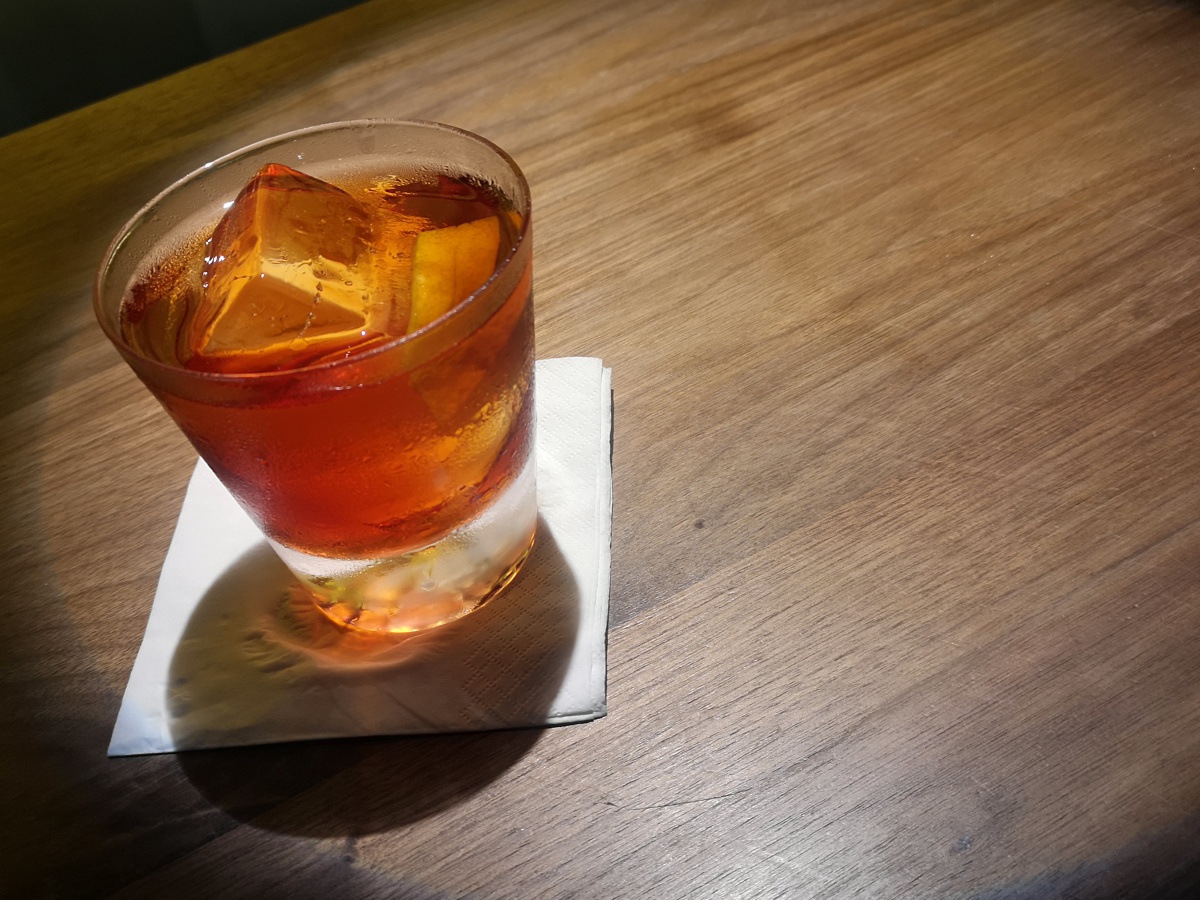 经典鸡尾酒尼格罗尼oldfashion