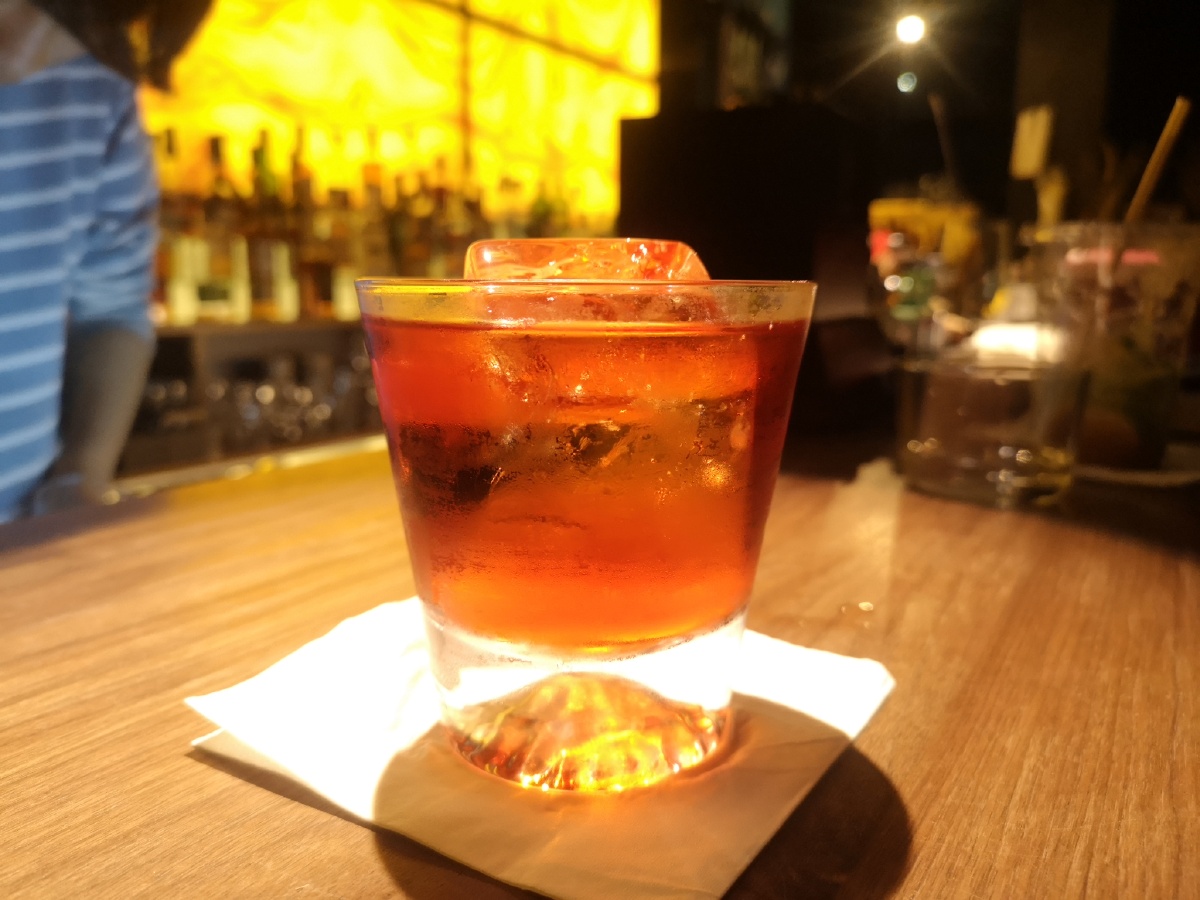 经典鸡尾酒尼格罗尼oldfashion