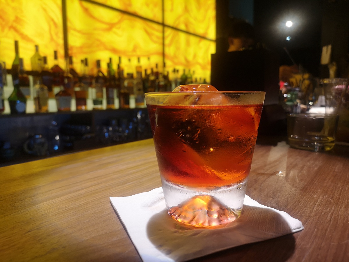经典鸡尾酒尼格罗尼oldfashion